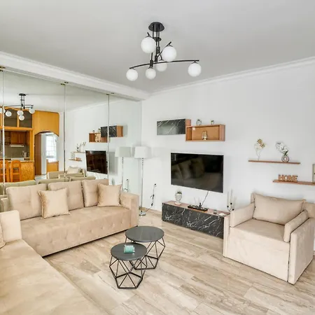 דירה Azure Seaside Living - Lambi *